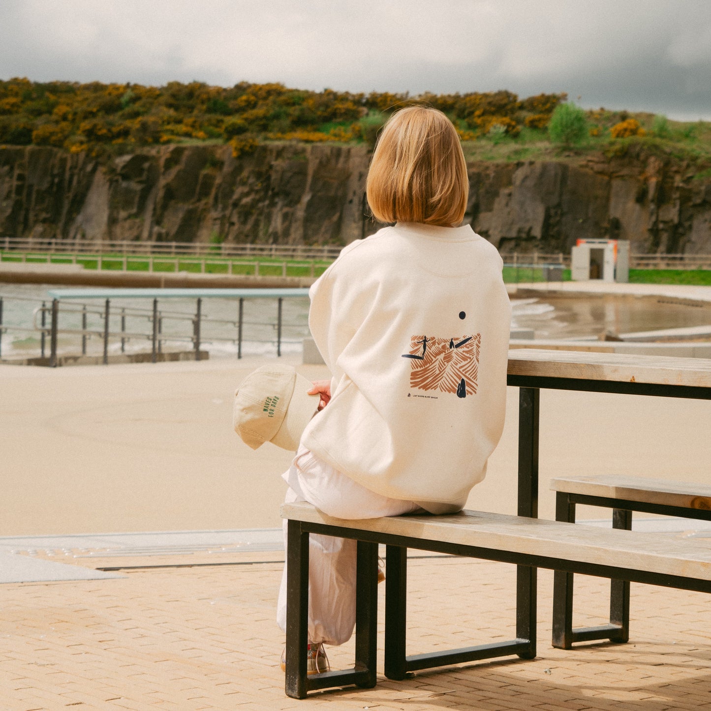 Lost Shore Girls Who Surf Sweat