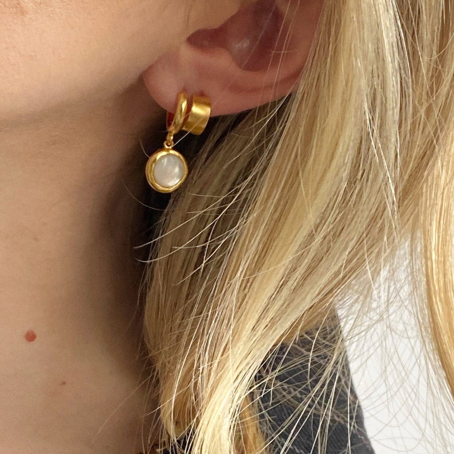 Lines & Current 'Sigrid' Shell Huggies