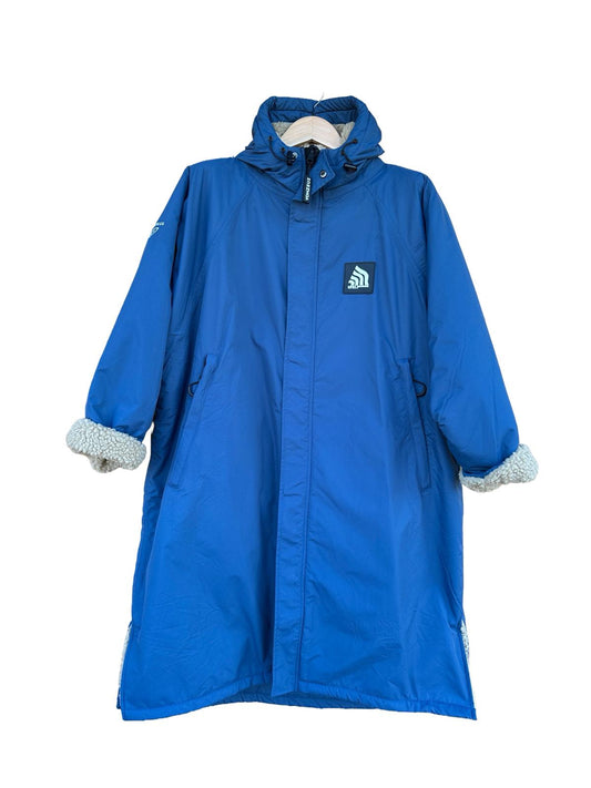 Lost Shore x Vonzeus Robe